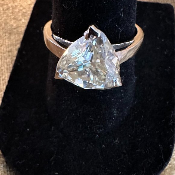 Golden Yellow Trillion Moissanite Diamond Solitaire 4.51Ct. Size 7 - Picture 3 of 15